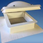 Lichtkuppel 70 x 70 cm mit senkrechtem Aufsatzkranz